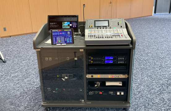 AV操作ワゴン 各会議室に1台ずつ設置