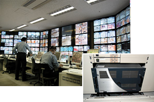 警備本部（上）での監視映像をコントロールするマルチウィンドウプロセッサ「Quantum」（右）。
