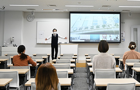 共立女子大学・共立女子短期大学 様<