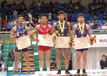 明治杯全日本選抜選手権　表彰台　)