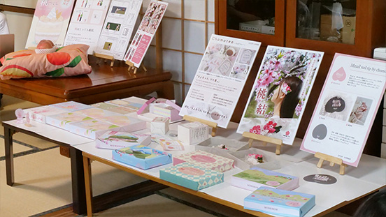 最終講評会:学生がアイデアを具現化した作品